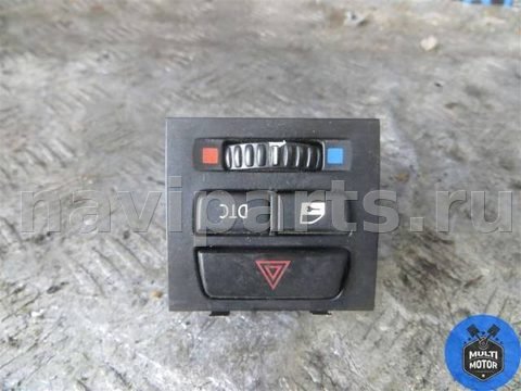 Кнопка аварийной сигнализации BMW 3, 2007 г., OEM 6945652, арт. B00099236