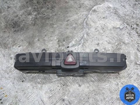 Кнопка аварийной сигнализации Mercedes Sprinter, 2009 г., OEM A9065450107, арт. B00099558