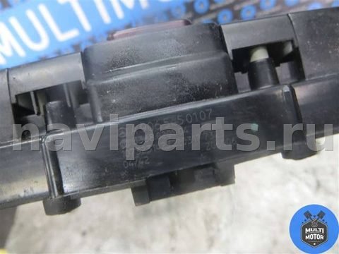 Кнопка аварийной сигнализации Mercedes Sprinter, 2009 г., OEM A9065450107, арт. B00099558, фото 3