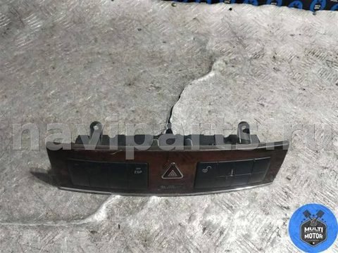 Кнопка аварийной сигнализации Mercedes C W203, 2004 г., OEM 2038702510, арт. B00120421, фото 2