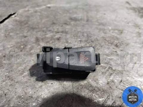 Кнопка аварийной сигнализации Renault Sandero Stepway, 2016 г., арт. B00121447