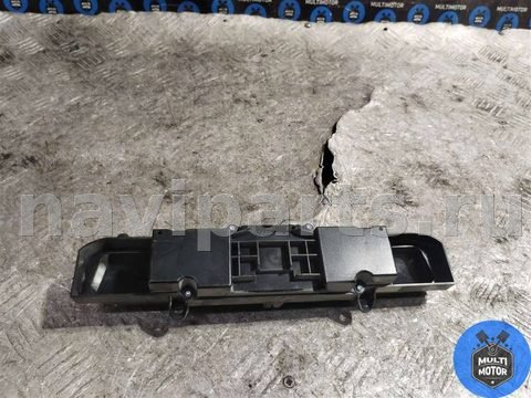Кнопка аварийной сигнализации Mercedes Sprinter, 2015 г., OEM A9068701010, арт. B00125706, фото 5
