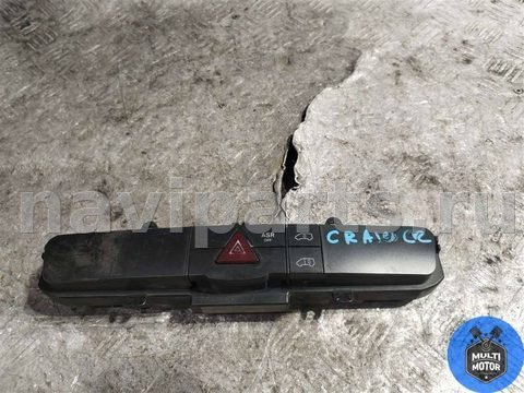 Кнопка аварийной сигнализации Volkswagen Crafter, 2011 г., OEM A9068701810, арт. B00129552, фото 2