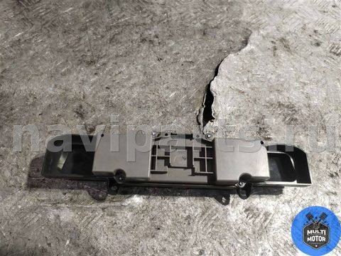 Кнопка аварийной сигнализации Volkswagen Crafter, 2011 г., OEM A9068701810, арт. B00129552, фото 4