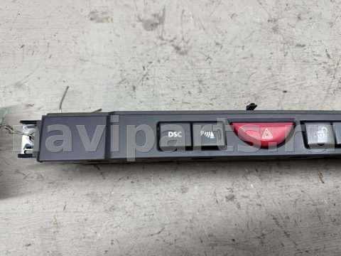 Кнопка аварийной сигнализации Land Rover Range Rover Sport, 2009 г., арт. B101582945, фото 2