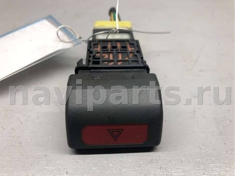Кнопка аварийной сигнализации Subaru Forester, 1999 г., арт. B52027043