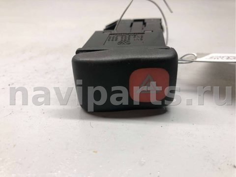 Кнопка аварийной сигнализации Volkswagen Polo, 1998 г., OEM 6N1953235, арт. B52412750