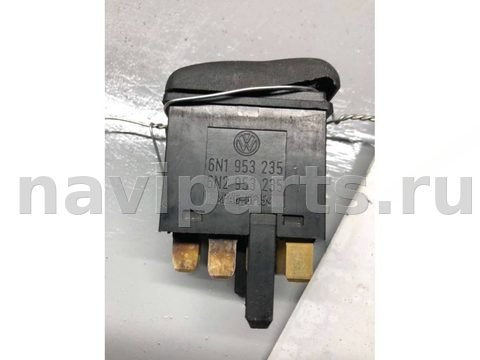 Кнопка аварийной сигнализации Volkswagen Polo, 1998 г., OEM 6N1953235, арт. B52565007, фото 3