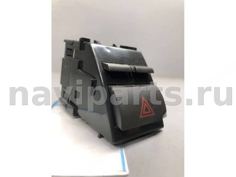 Кнопка аварийной сигнализации Toyota Camry XV40, 2009 г., OEM 843320610B0, арт. B66138204