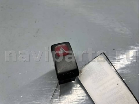 Кнопка аварийной сигнализации Volkswagen Golf, 1990 г., OEM 191953235, арт. B73749804