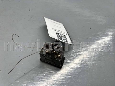 Кнопка аварийной сигнализации Volkswagen Jetta, 1992 г., OEM 191953235, арт. B73749804_2, фото 2