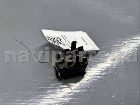 Кнопка аварийной сигнализации Volkswagen Jetta, 1992 г., OEM 191953235, арт. B73749820_2, фото 2