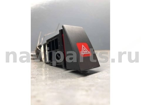 Кнопка аварийной сигнализации Hyundai Matrix, 2005 г., OEM 9379017100, арт. B81773077