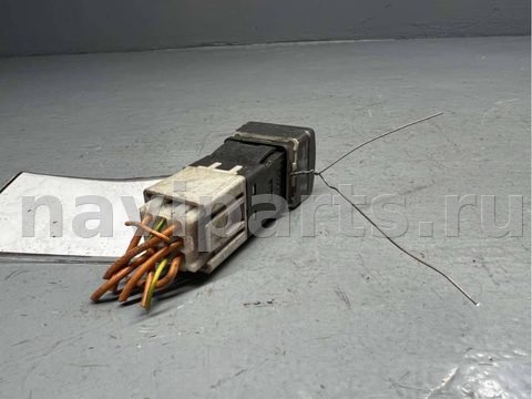 Кнопка аварийной сигнализации Citroen Xantia, 2000 г., арт. B84690609, фото 2