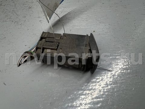 Кнопка аварийной сигнализации Volkswagen Jetta, 1992 г., OEM 191953235, арт. B86611748_2, фото 2
