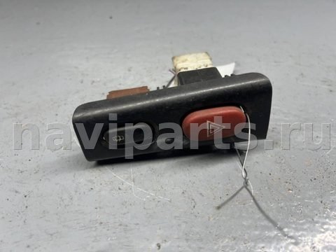 Кнопка аварийной сигнализации Renault Kangoo, 1999 г., OEM 7700845435, арт. B86980035