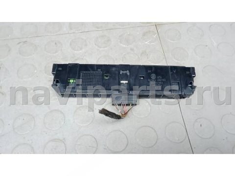Кнопка аварийной сигнализации Volkswagen Passat B8, 2015 г., арт. CBM06I501, фото 4