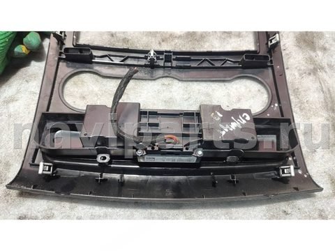 Кнопка аварийной сигнализации Mercedes Sprinter, 2013 г., OEM A9068701010, арт. M4181, фото 3