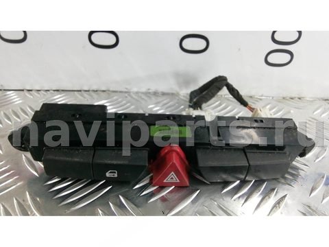 Кнопка аварийной сигнализации Kia Ceed, 2007 г., OEM 937001H020, арт. NBR05I501