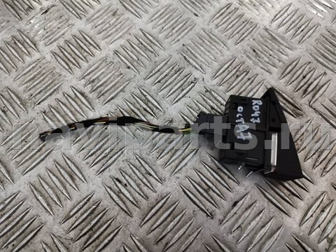 Кнопка аварийной сигнализации Skoda Octavia A7, 2018 г., OEM 5E0953507E, арт. _105956805, фото 2