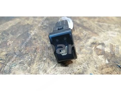 Кнопка обогрева сидений Chrysler 300C, 2007 г., OEM 04602389AA, арт. 00033325