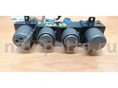 Кнопка обогрева сидений SsangYong Actyon, 2007 г., OEM 8530109642, арт. 00041239, фото 2