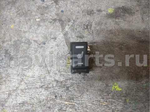 Кнопка обогрева сидений Infiniti QX56, 2004 г., арт. 00047064