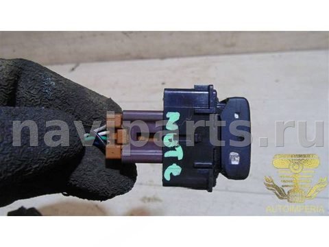 Кнопка обогрева сидений Nissan Note, 2011 г., арт. 00054590, фото 2