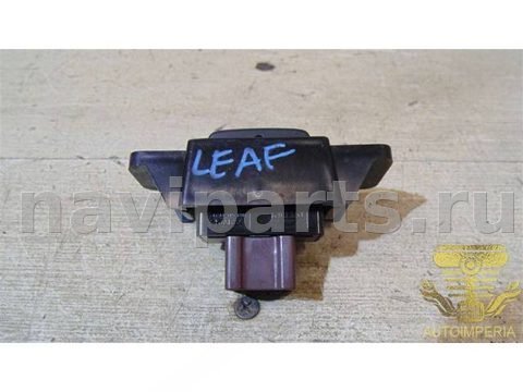 Кнопка обогрева сидений Nissan Leaf, 2012 г., OEM 689TB3NF0A, арт. 00057917, фото 2