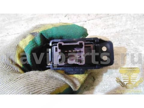Кнопка обогрева сидений Nissan Leaf, 2012 г., OEM 689TB3NF0A, арт. 00057917, фото 4