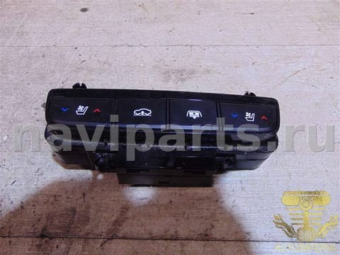 Кнопка обогрева сидений Hyundai Equus, 2016 г., OEM 933103N830, арт. 00062785
