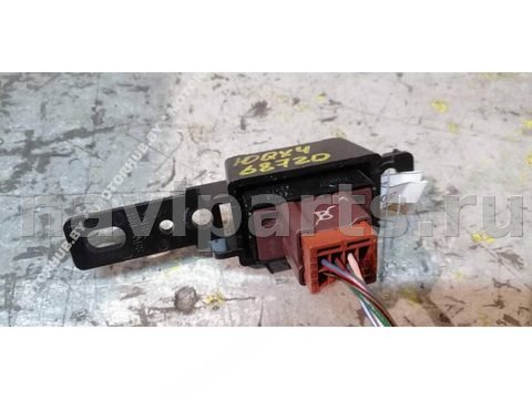 Кнопка обогрева сидений Infiniti QX56, 2013 г., арт. 00068720, фото 2