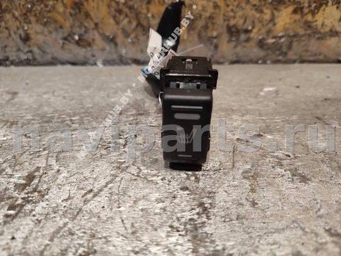 Кнопка обогрева сидений Nissan Murano, 2005 г., арт. 00070691