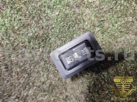 Кнопка обогрева сидений Mitsubishi L200, 2010 г., арт. 00074954, фото 3