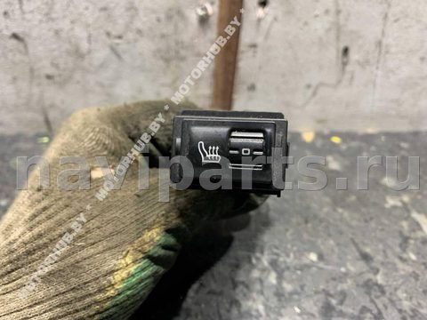 Кнопка обогрева сидений Porsche Cayenne, 2007 г., OEM 7L5963564, арт. 00078327