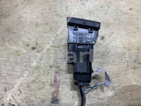 Кнопка обогрева сидений Volkswagen Touareg, 2005 г., OEM 7L6963564, арт. 00080530, фото 3