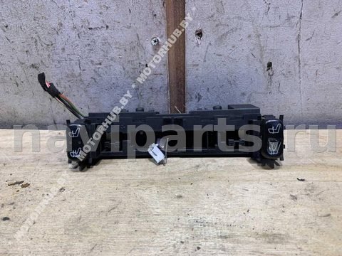 Кнопка обогрева сидений Mercedes C W202, 1999 г., OEM 2108200151, арт. 00081381