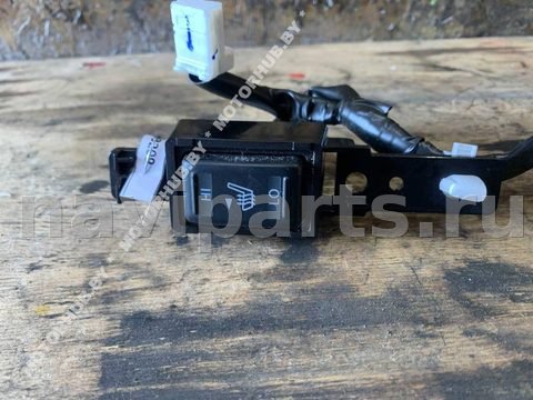 Кнопка обогрева сидений Infiniti QX80 Z62, 2013 г., арт. 00083209