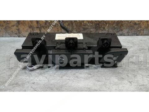 Кнопка обогрева сидений Hyundai ix35 2wd, 2012 г., OEM 846202Y900, арт. 00088676