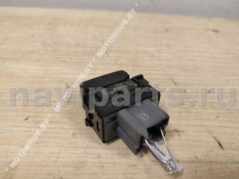Кнопка обогрева сидений Infiniti QX56, 2013 г., арт. 00088847, фото 4