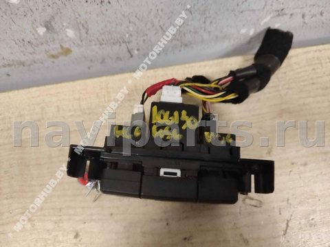 Кнопка обогрева сидений Hyundai Santa Fe 4WD, 2011 г., арт. 00106130, фото 4
