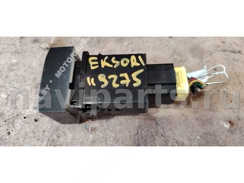 Кнопка обогрева сидений Kia Sorento, 2005 г., OEM 937403E000, арт. 00119275, фото 2