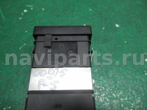 Кнопка обогрева сидений Volkswagen Passat, 1997 г., OEM 3b0963563c, арт. 0088286, фото 2