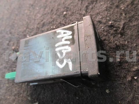 Кнопка обогрева сидений Audi A4, 1996 г., OEM 8d0963563, арт. 0092388