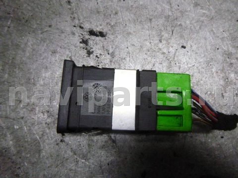 Кнопка обогрева сидений Volkswagen Golf, 2001 г., арт. 0137546, фото 2