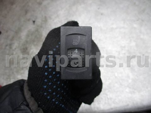 Кнопка обогрева сидений Volkswagen Passat, 1999 г., OEM 3b0963563a, арт. 0149207