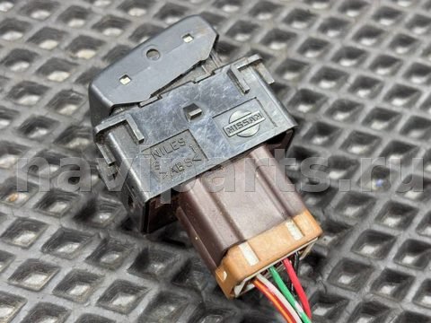 Кнопка обогрева сидений Nissan Murano, 2005 г., OEM 25500AX600, арт. 01685754_4, фото 6