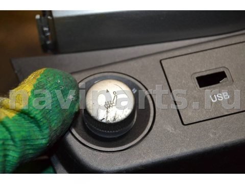 Кнопка обогрева сидений SsangYong Tivoli, 2017 г., OEM 7656735000, арт. 017067, фото 3