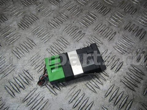 Кнопка обогрева сидений Volkswagen Passat, 2002 г., OEM 3B0963563C, арт. 0206388, фото 4