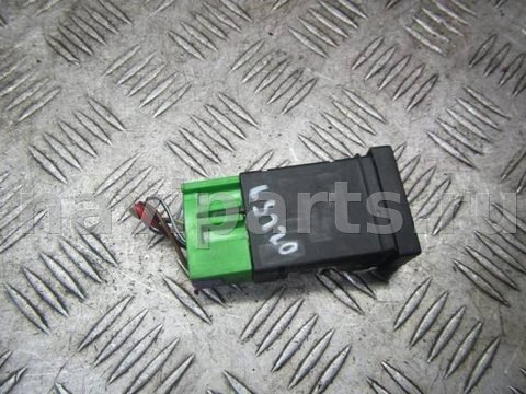 Кнопка обогрева сидений Volkswagen Passat, 2002 г., OEM 3B0963563C, арт. 0206388, фото 5